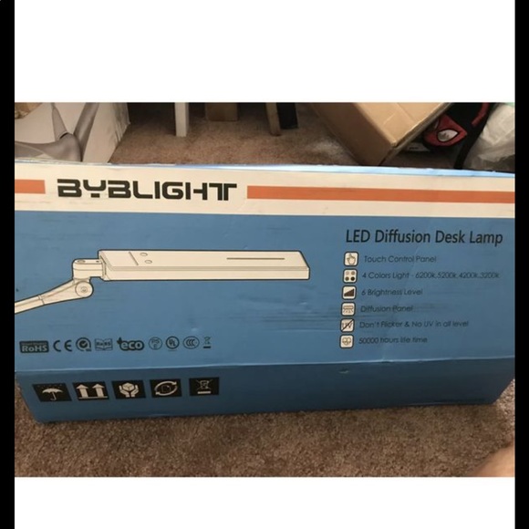 Computer lap - Picture 1 of 4